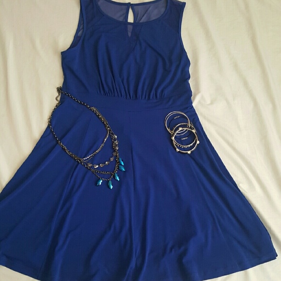 Enfocus Petite - Picture 2 of 4