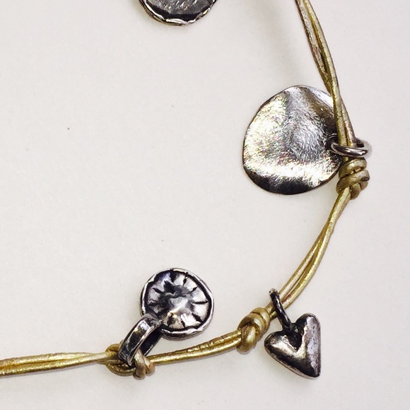 🌸Gold leather bracelet - Picture 2 of 4