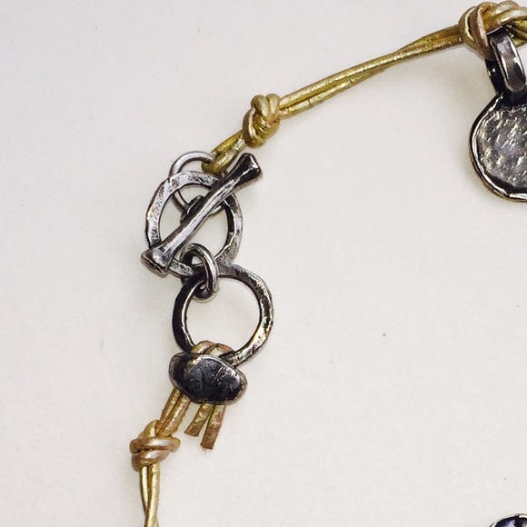 🌸Gold leather bracelet - Picture 3 of 4