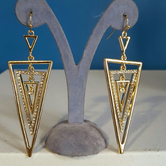 Gold tone Earrings