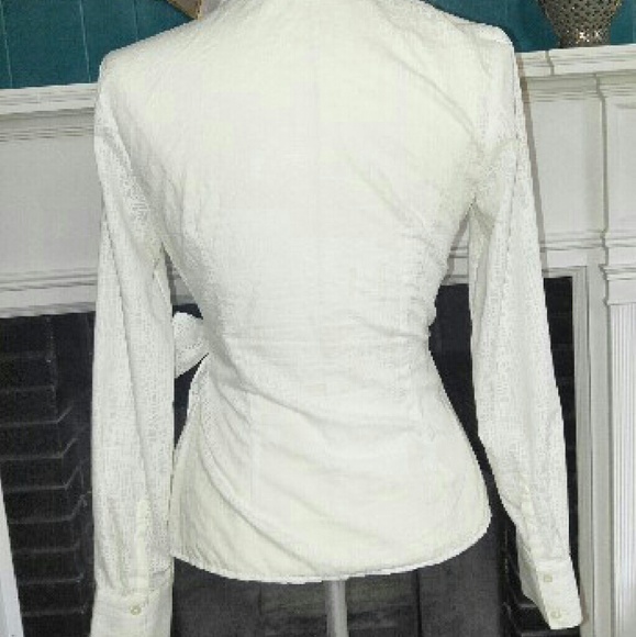 Express wrap burn out white blouse - Picture 3 of 4