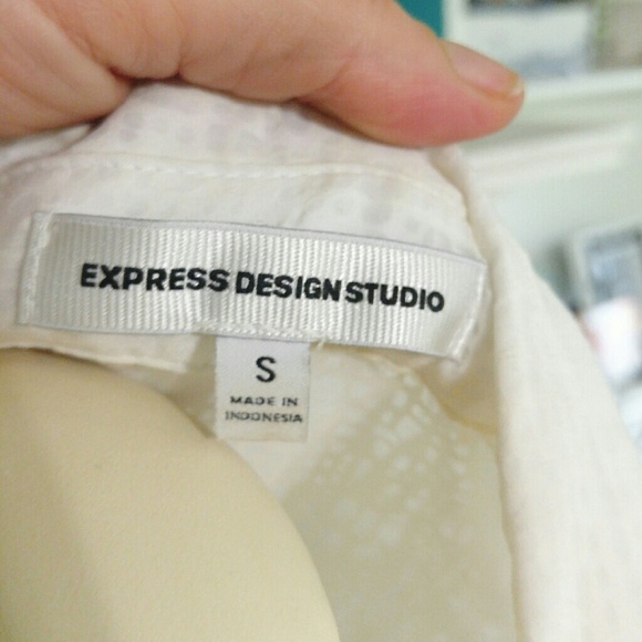 Express wrap burn out white blouse - Picture 4 of 4