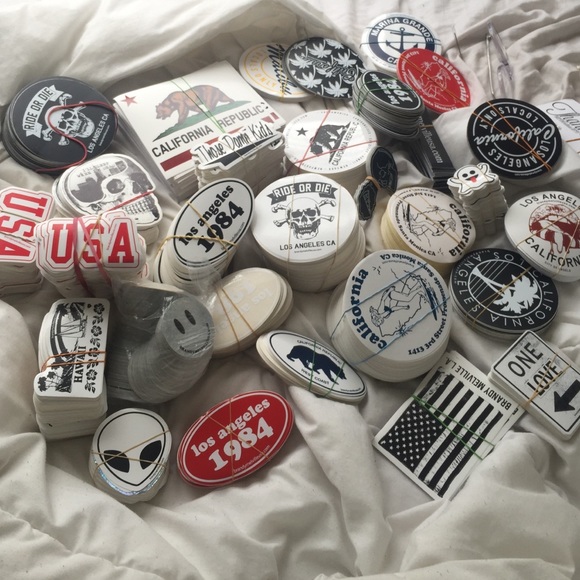 100 RANDOM BRANDY STICKER BUNDLE