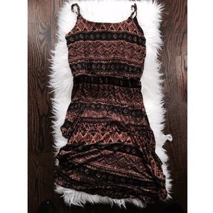 🌼 FORVER 21 MAXI DRESS 🌼