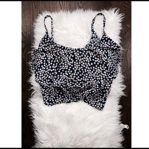 FLORAL CHARLOTTE RUSSE CROP TOP🌻