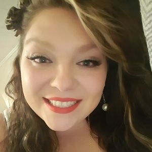 Meet your Posher, Kristina