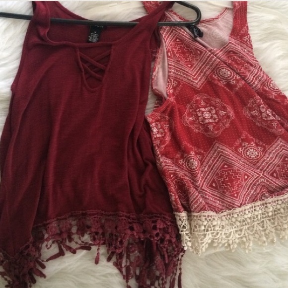 Lace Crops - Picture 2 of 2