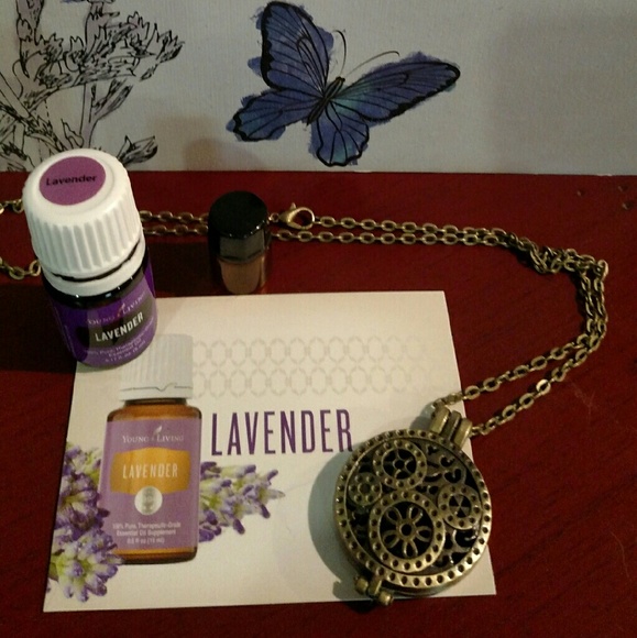 Essential oil diffuser necklace