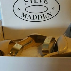 Steve Madden Shoes - Platform sandals Steve Madden Shoes - Platform sandals