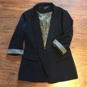 Black blazer!