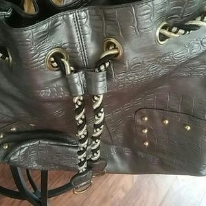 Metallic shoulder purse super pretty large