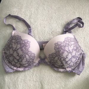 Victoria Secret Bra (dream angel push up)