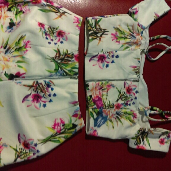 Fashion Statement Made - Picture 2 of 4