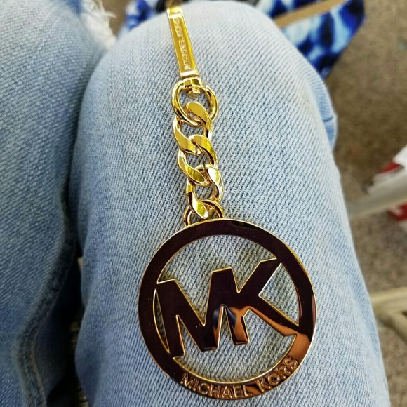 Authentic mk clip