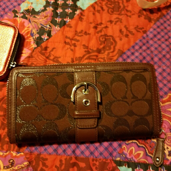 Authentic caoch wallet ****SOLD****