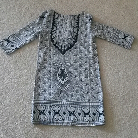 🆕👗Paisley Print Shift Dress👗 - Picture 3 of 3