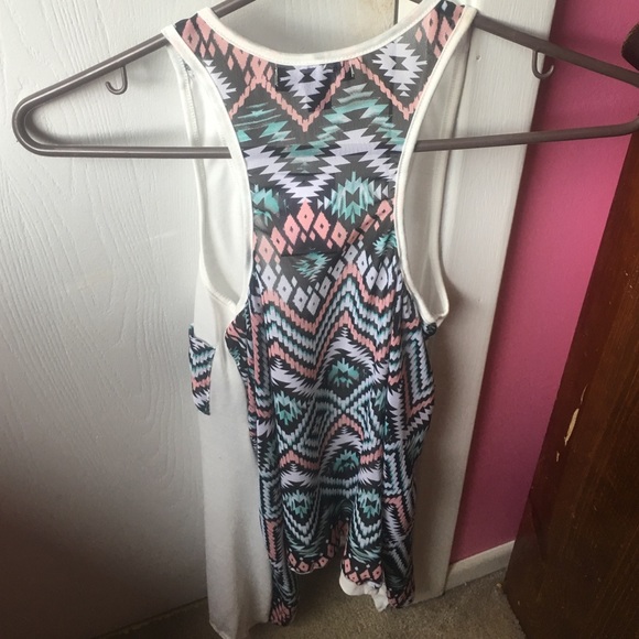 Top - Picture 2 of 2