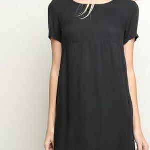 Brandy Melville Elianna Black Short-Sleeve Dress