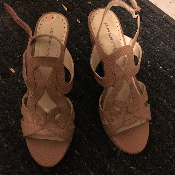Adrienne Vittadini Wedges