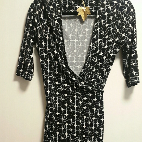 Gorgeous 🎉🎉🎉 Wrap dress