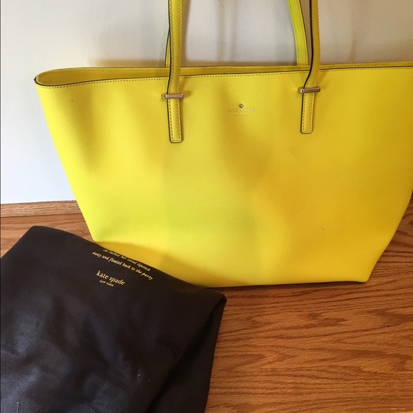 Kate Spade Cedar Street Tote