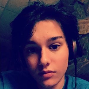 Meet your Posher, Dustin