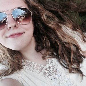 Meet your Posher, Melody