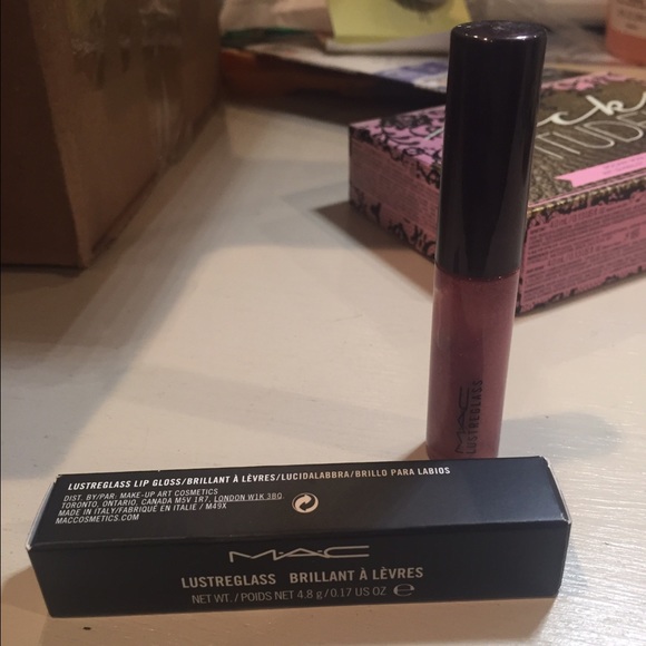NEW Mac lipgloss