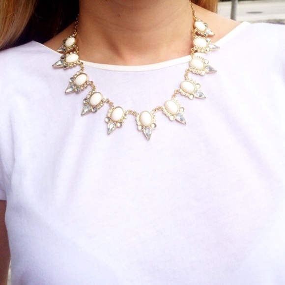 White Crystals Necklace