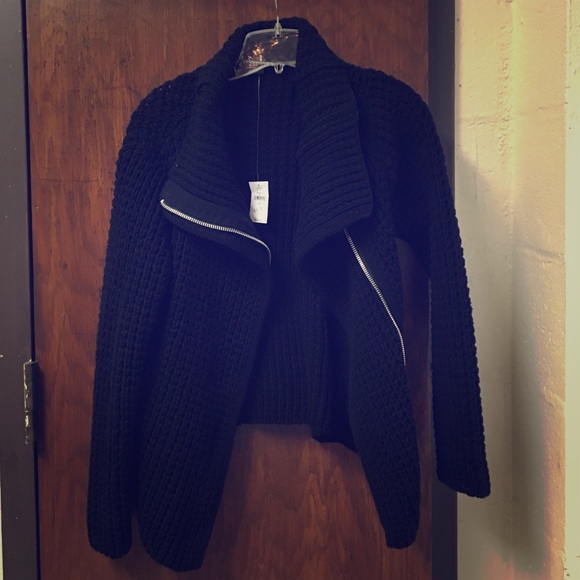 Black, 100% cotton knit jacket