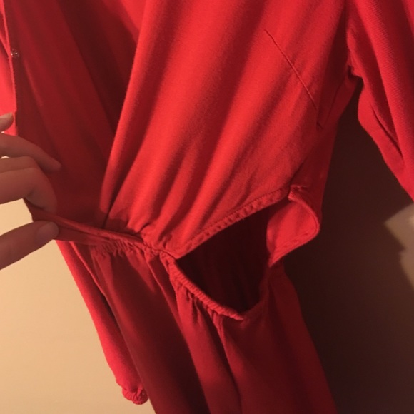 RED F21 CUT OUT ROMPER ❣ - Picture 4 of 4