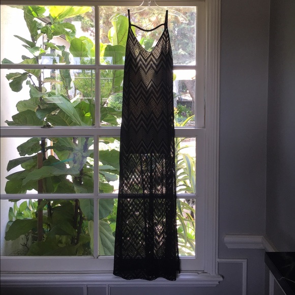 Black zig zag knit maxi dress