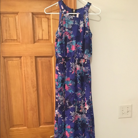 Beautiful floral maxi dress