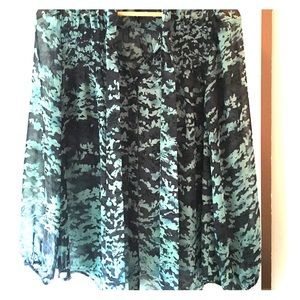 Tie front blue and green print top