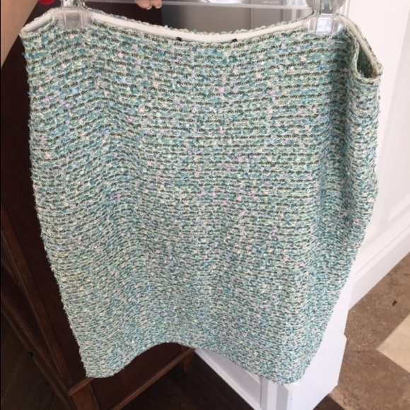 NEW ST. JOHN KNITS MULTICOLOR SKIRT SIZE 14!
