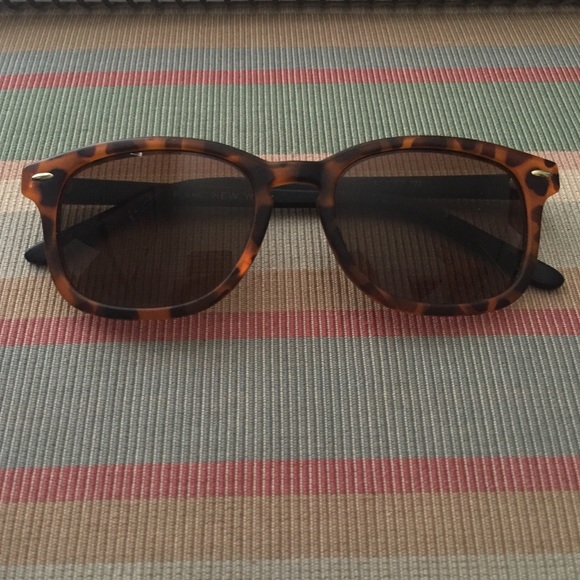 Matte tortoise shell sunglasses