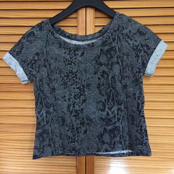 Reptile print Crop Top