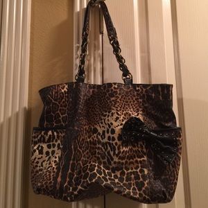 Jessica Simpson handbag
