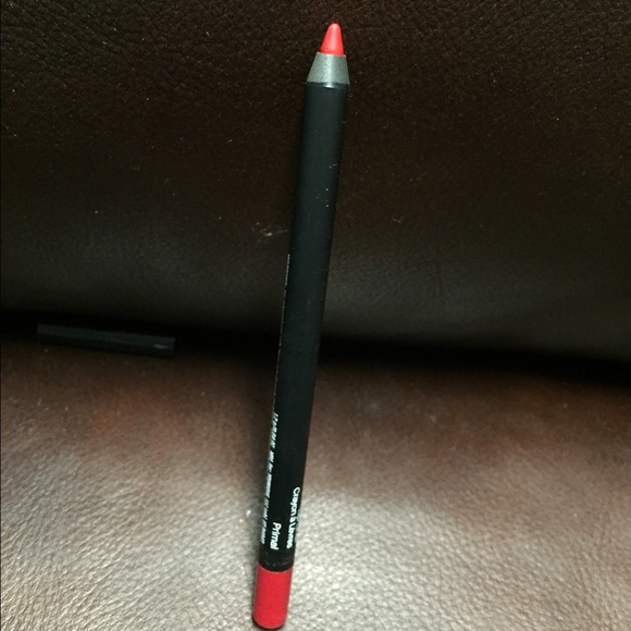 Younique Lip Liner - Primal