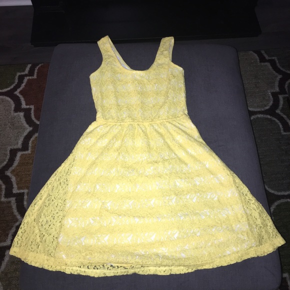 Yellow Lace Flowy summer dress