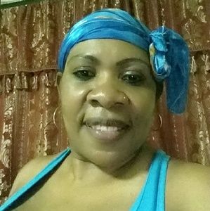 Meet your Posher, Carol