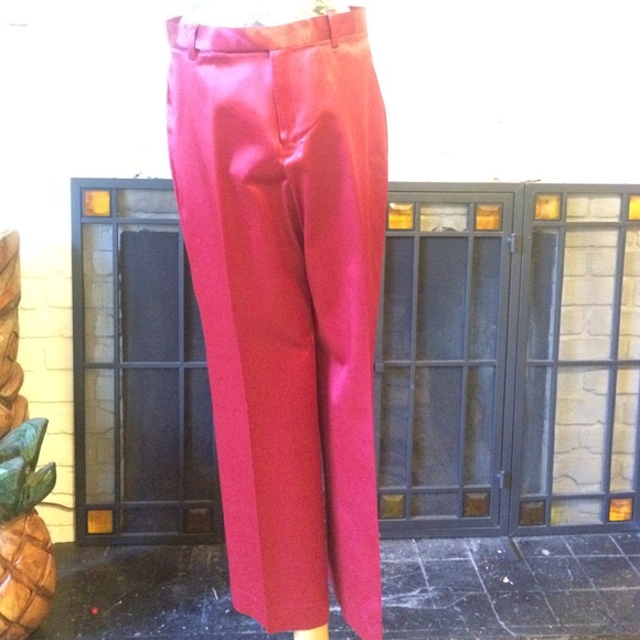 Satin crops - Picture 1 of 4
