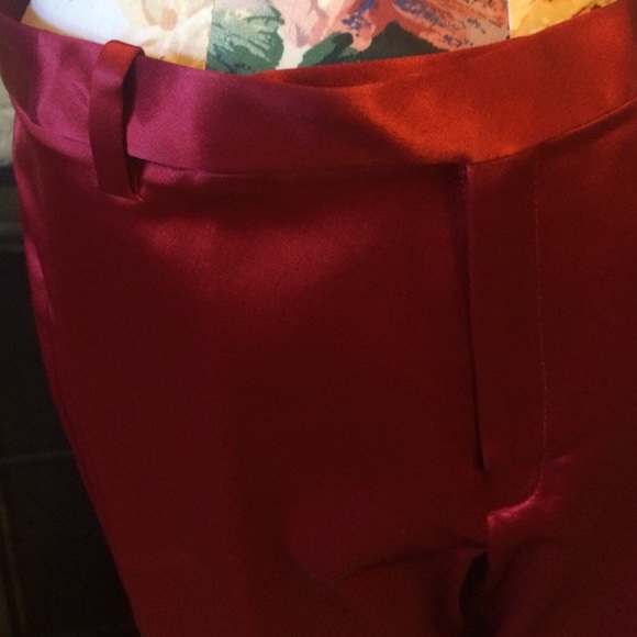 Satin crops - Picture 2 of 4