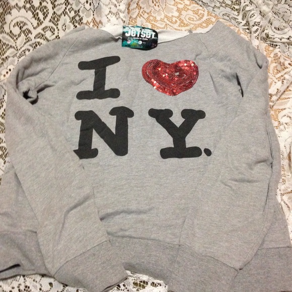 I ❤️ New York off shoulder sweatshirt