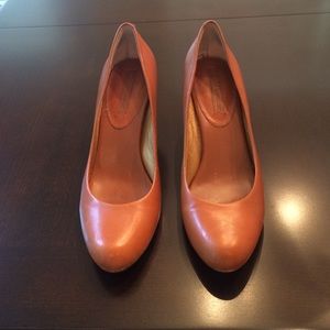 2 1/2 heels