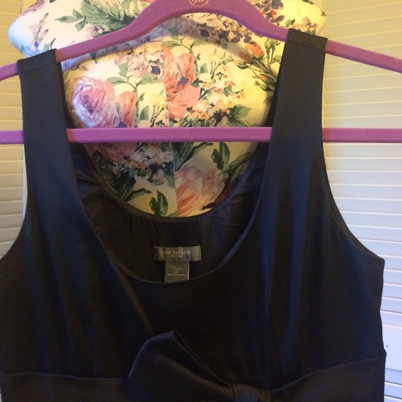 Black satin peplum'ish tank/blouse - Picture 3 of 4