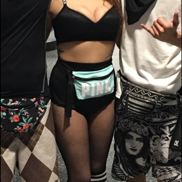 ❌SOLD❌High waisted black shorts