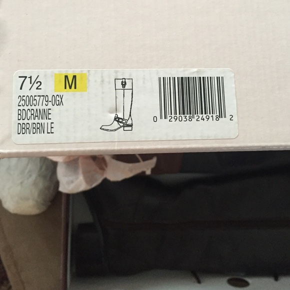 Two toned boots - Picture 2 of 3