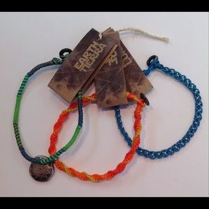 Wakami set of 3 colorful braided bracelets