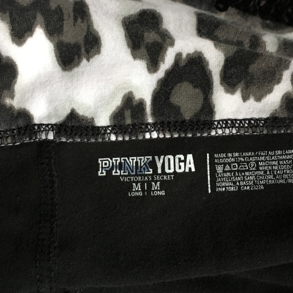 💕VICTORIA'S SECRET PINK GYM PANTS💕 - Picture 3 of 4